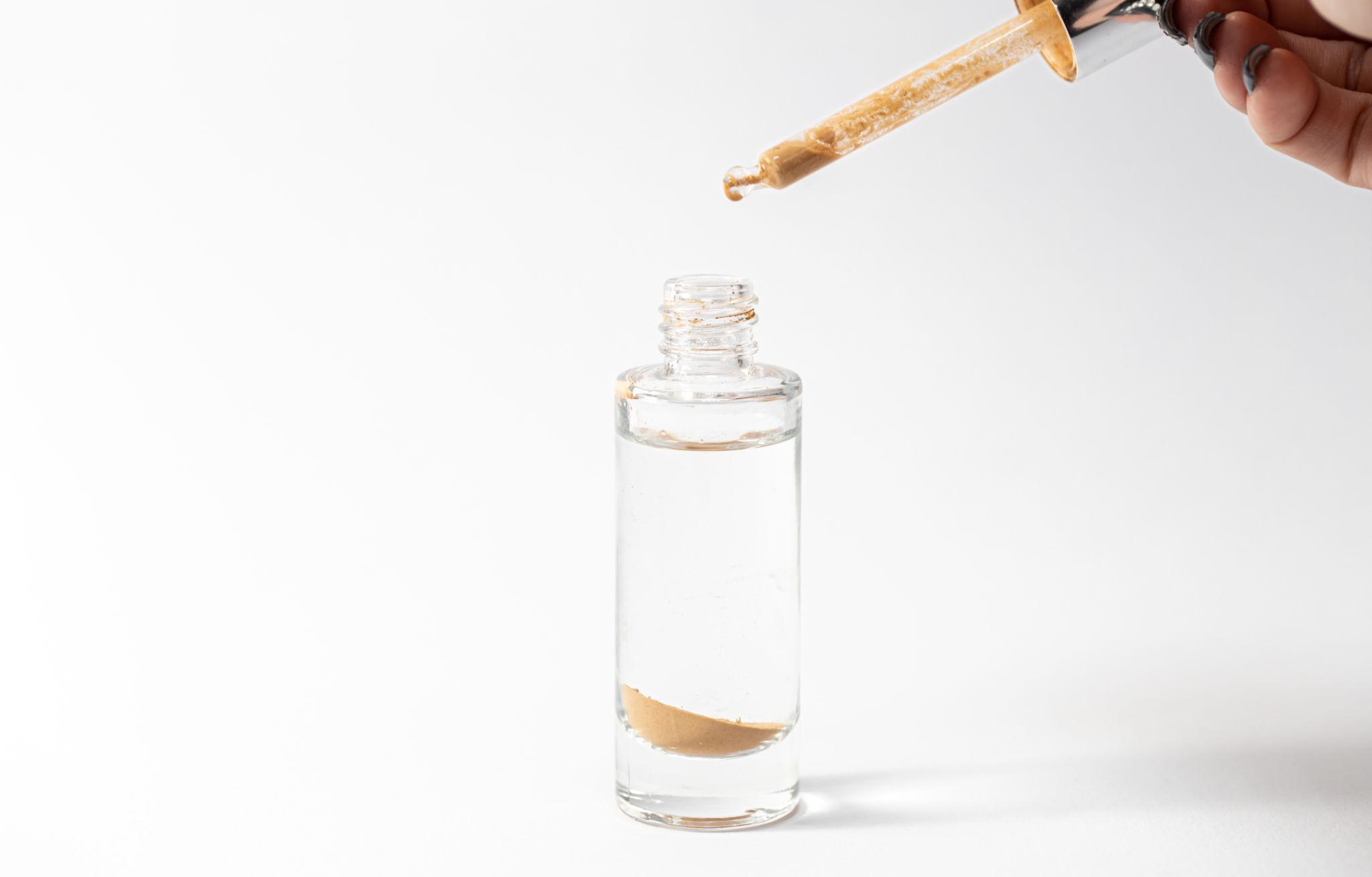 Glow Radiance Vitamin C Face Serum - Alternate View